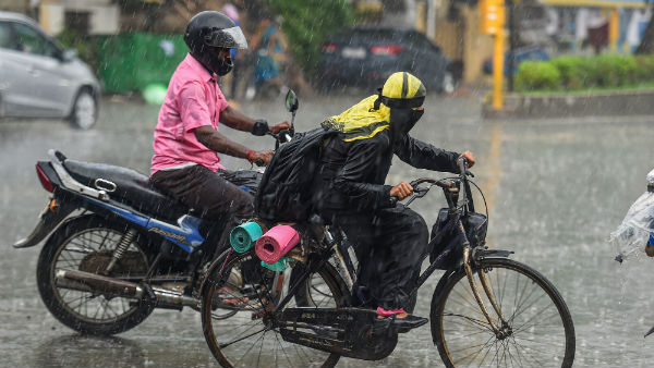Raining in Chennai since early morning Raining in Chennai since early morning