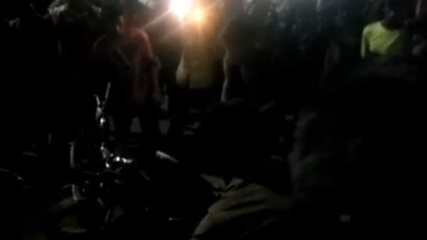 லாரி