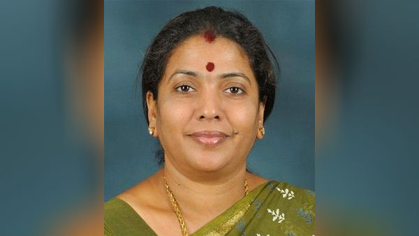 admk ex minister gokulaindira to explain about rumour admk ex minister gokulaindira to explain about rumour