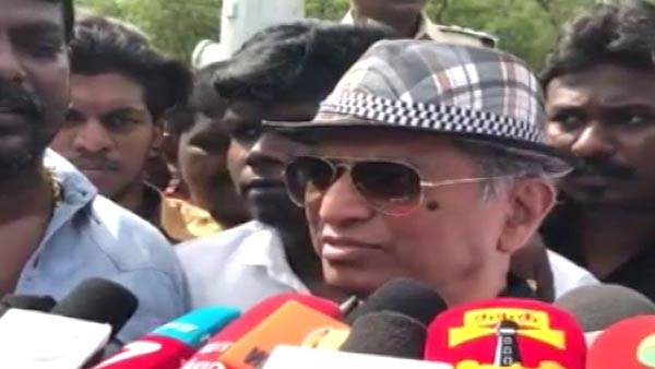 SA Chandrasekhar supports actor Vijay speech SA Chandrasekhar supports actor Vijay speech
