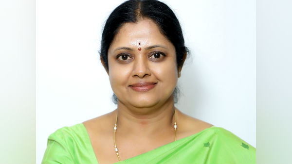mnm exucutive umadevi special interview about her political carreer mnm exucutive umadevi special interview about her political carreer