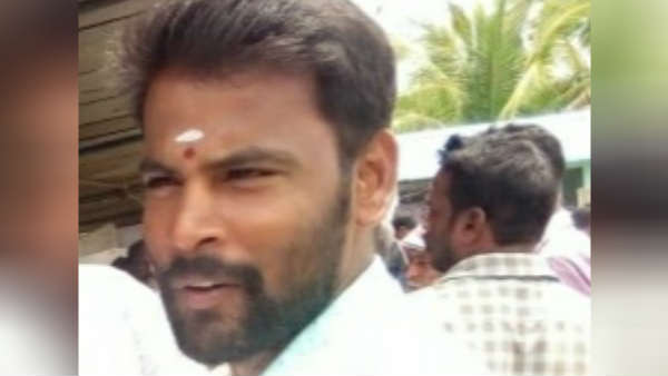 ramanathapuram youth vinod petition to appoint himself as thasildar ramanathapuram youth vinod petition to appoint himself as thasildar