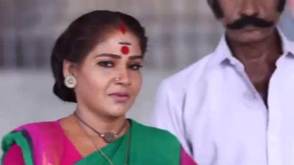 ஆயுத எழுத்து