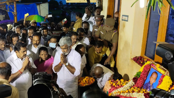 அதிமுக 10லட்சம்