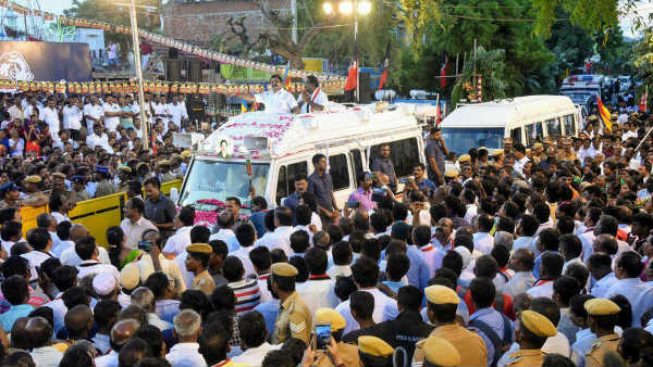 Stalin is political lier says TN CM Edappadi Palanisamy in Nanguneri by-election campaign Stalin is political lier says TN CM Edappadi Palanisamy in Nanguneri by-election campaign
