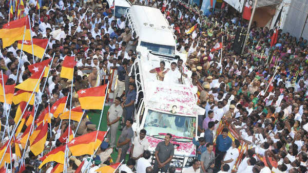 Stalin is political lier says TN CM Edappadi Palanisamy in Nanguneri by-election campaign Stalin is political lier says TN CM Edappadi Palanisamy in Nanguneri by-election campaign