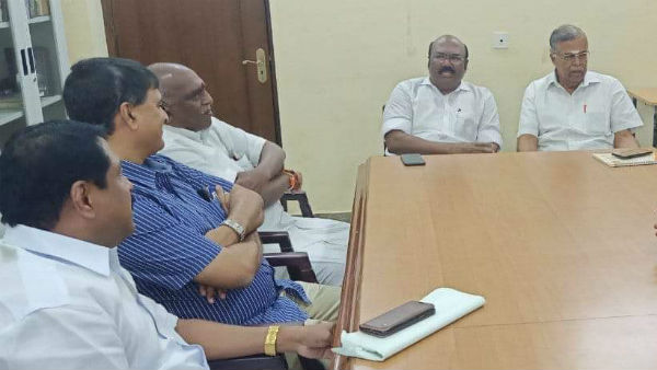 LocalBody Elections: BJP demnadns 5 Mayor Posts from AIADMK? LocalBody Elections: BJP demnadns 5 Mayor Posts from AIADMK?