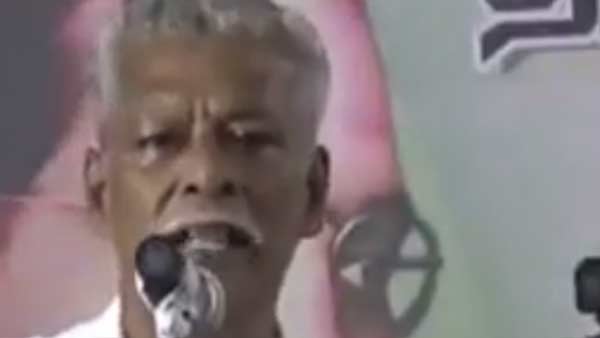 வழக்கு போட்டனர்