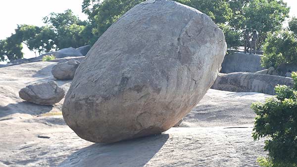 toursits should pay to see vennai urundai paarai toursits should pay to see vennai urundai paarai