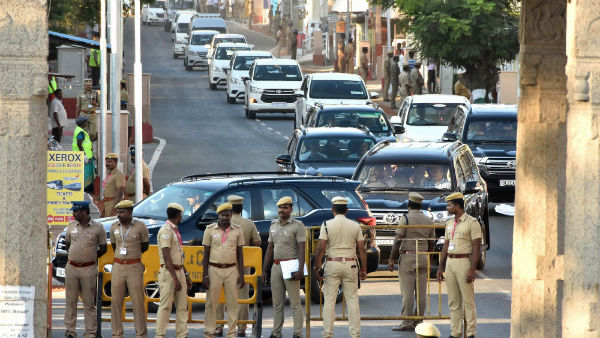 சாலை வழி போக்குவரத்து