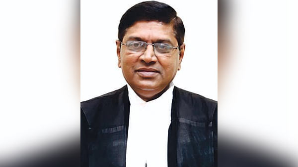  கேரளா உயர்நீதிமன்ற தலைமை நீதிபதியாக தமிழகத்தின் மணிக்குமார் நியமனம்