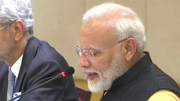 பாகிஸ்தானில் இல்லையே