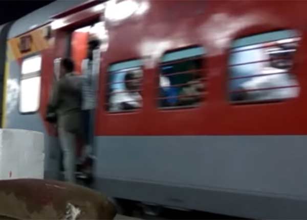 குடும்ப உறுப்பினர்