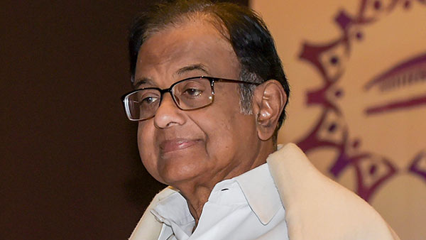 தீபாவளிக்கு வீட்டிற்கு வருவாரா