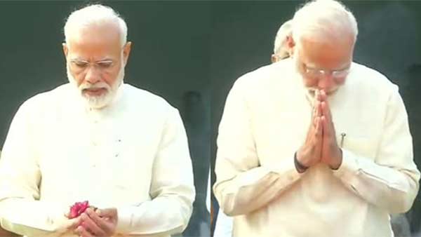 PM Narendra Modi pays his tribute to Mahatma Gandhis memorial PM Narendra Modi pays his tribute to Mahatma Gandhis memorial