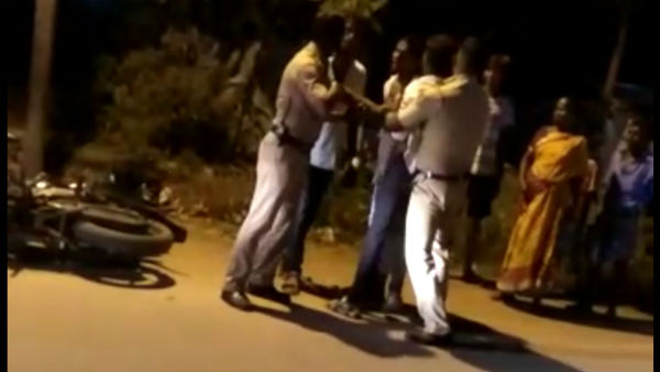 rowdies attack two policemen in puducherry rowdies attack two policemen in puducherry