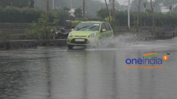 வெளுக்கும் கனமழை