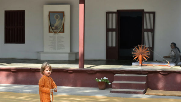 கைவிட கோரிக்கை