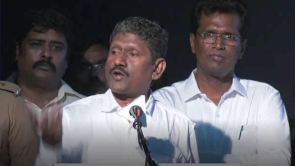 மக்கள் பாதை இளைஞர்கள்