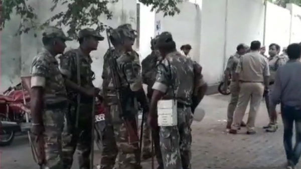 Hindu Mahasabha leader Kamlesh Tiwari shot at UP Hindu Mahasabha leader Kamlesh Tiwari shot at UP
