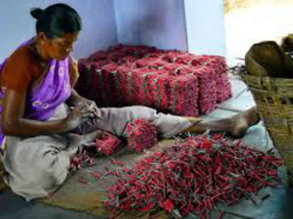 அரசுக்கு பொறுப்பு