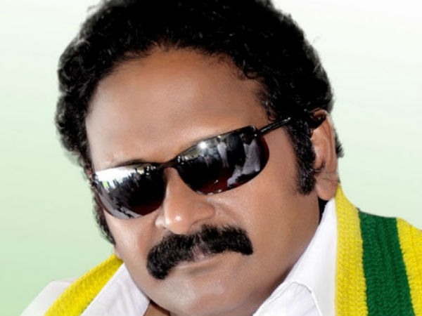 உயர் அதிகாரிகள்