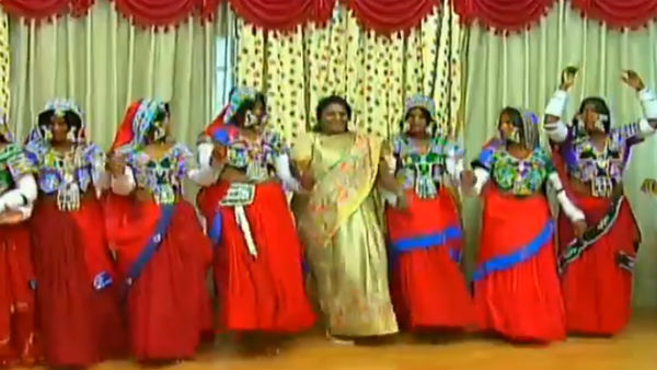 ஆலோசனை செய்தார்