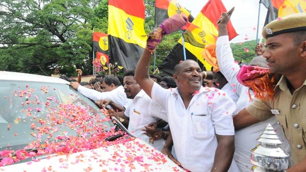 அமைச்சர்கள்