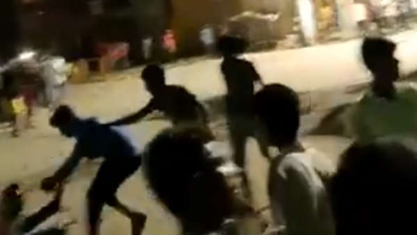 போலீஸ் குவிப்பு