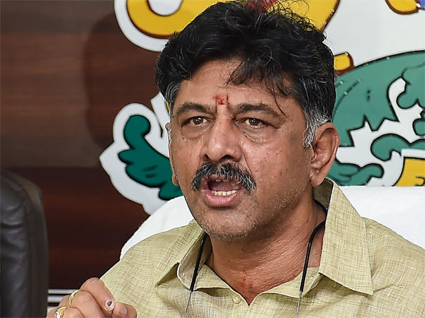 Supreme Court Dismisses Plea Challenging DK Shivakumars Bail In Money Laundering Case Supreme Court Dismisses Plea Challenging DK Shivakumars Bail In Money Laundering Case