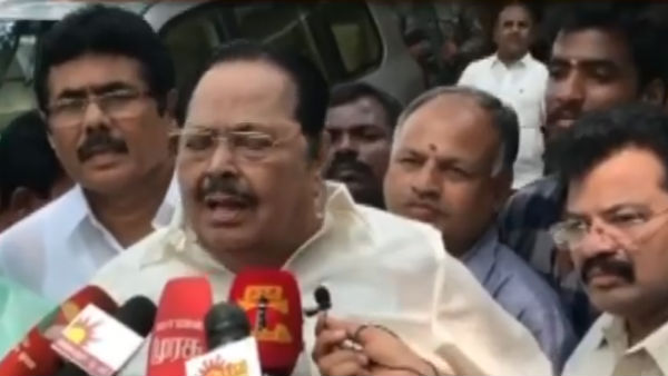 DMK Treasurer Duraimurugan reacts to Rajinikanth on Vacuum in TN Politics DMK Treasurer Duraimurugan reacts to Rajinikanth on Vacuum in TN Politics