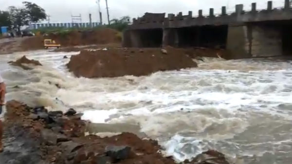 chennai rains : Thiruneermalai-Thirumudivakkam road disconnected chennai rains : Thiruneermalai-Thirumudivakkam road disconnected