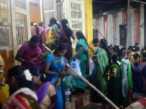 நவகிரக தோஷங்கள் நீங்கும்