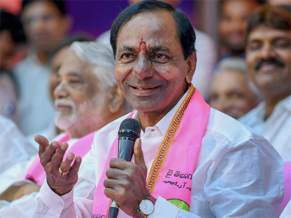 நீக்கினார்