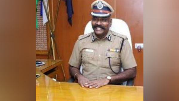 காவலர்கள் தேவை