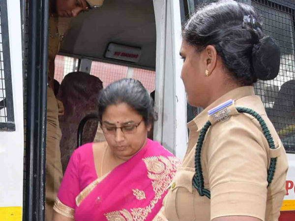 15 நாள் காவல்