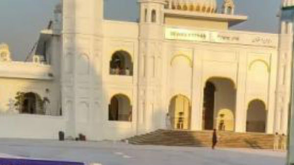 இறைவனின் கருணையால் தப்பித்தது