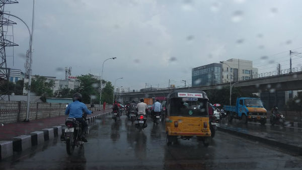 Heavy rain lashes in Chennai and other parts with thunder Heavy rain lashes in Chennai and other parts with thunder