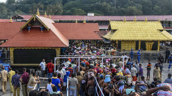 இன்று சபரிமலை கோவிலுக்கு செல்வேன்.. திருப்தி தேசாய் பரபர அறிவிப்பு.. நிலக்கல்லில் போலீஸ் குவிப்பு! 