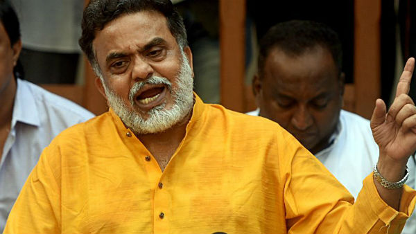 Sanjay Nirupam warns Congress on Shiv Sena alliance Sanjay Nirupam warns Congress on Shiv Sena alliance