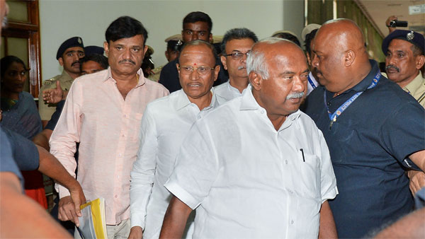எவ்வளவு இடங்கள்