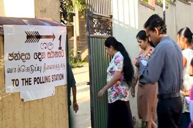 Voting begins in Srilanka Presidential Elections Voting begins in Srilanka Presidential Elections