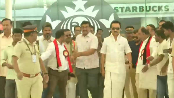 கண்ணாடி லுக்