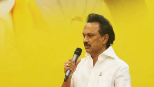அதிமுகவுடன் வரம்பை மீறி சேர்க்கை