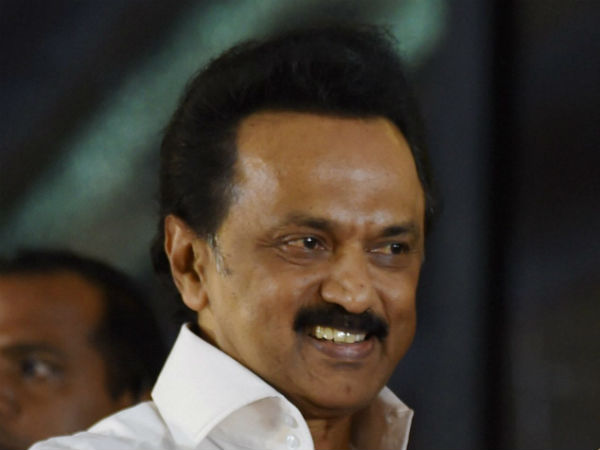 ஒரு சிலர் மட்டும்