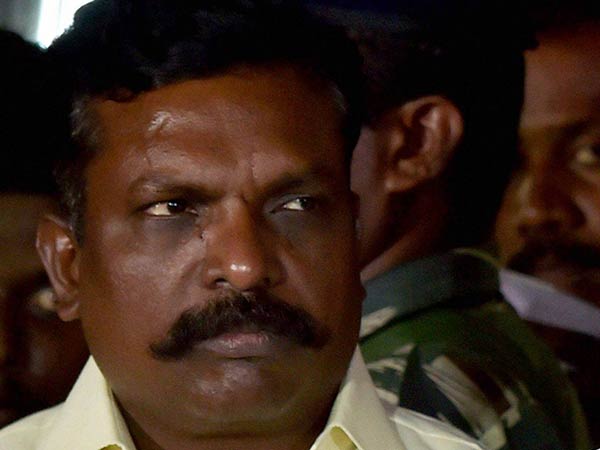 பொய் புகார்