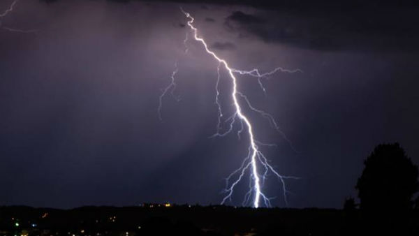 lightning strike kills six in uganda lightning strike kills six in uganda