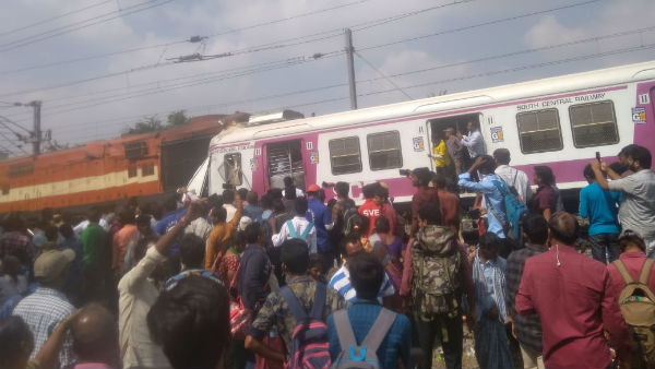 Hyderabad: Two trains have collided at Kacheguda Railway Station Hyderabad: Two trains have collided at Kacheguda Railway Station