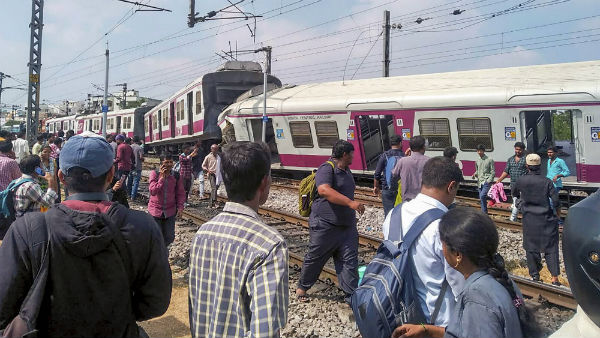 Kacheguda trains collide- Driver Still trapped inside Kacheguda trains collide- Driver Still trapped inside