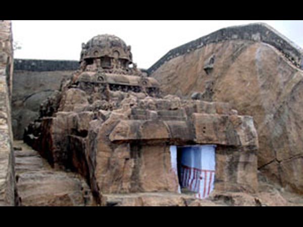 Kalugukalai Temple is a testimony to the art of Dravidian Architecture Kalugukalai Temple is a testimony to the art of Dravidian Architecture